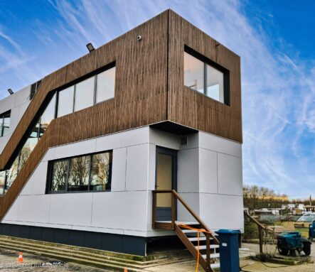 genesis 75 fenetres aluminium batiment industriel